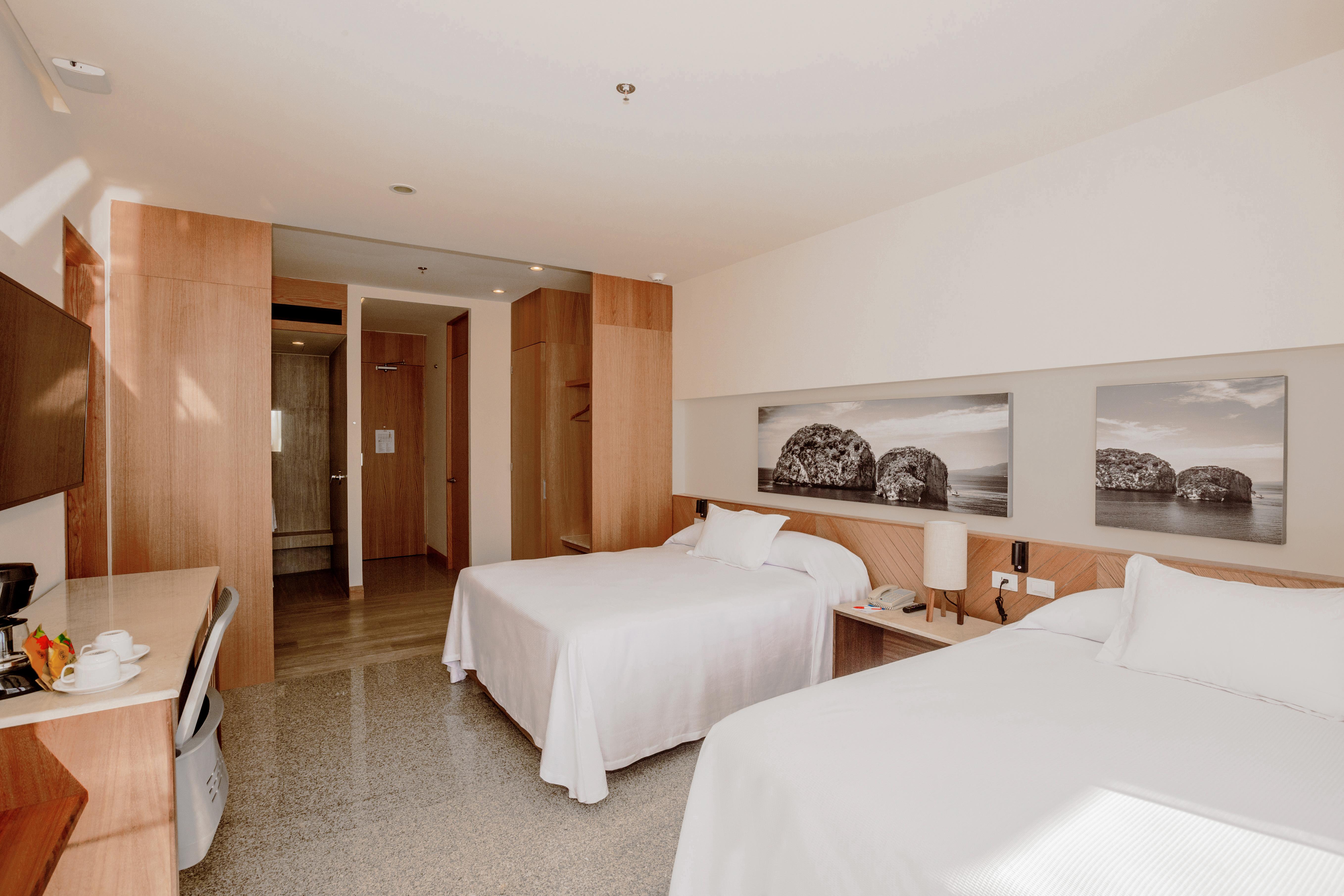 Hotel Mio Vallarta Unique & Different- Adults Only Puerto Vallarta Exteriör bild A room at the hotel